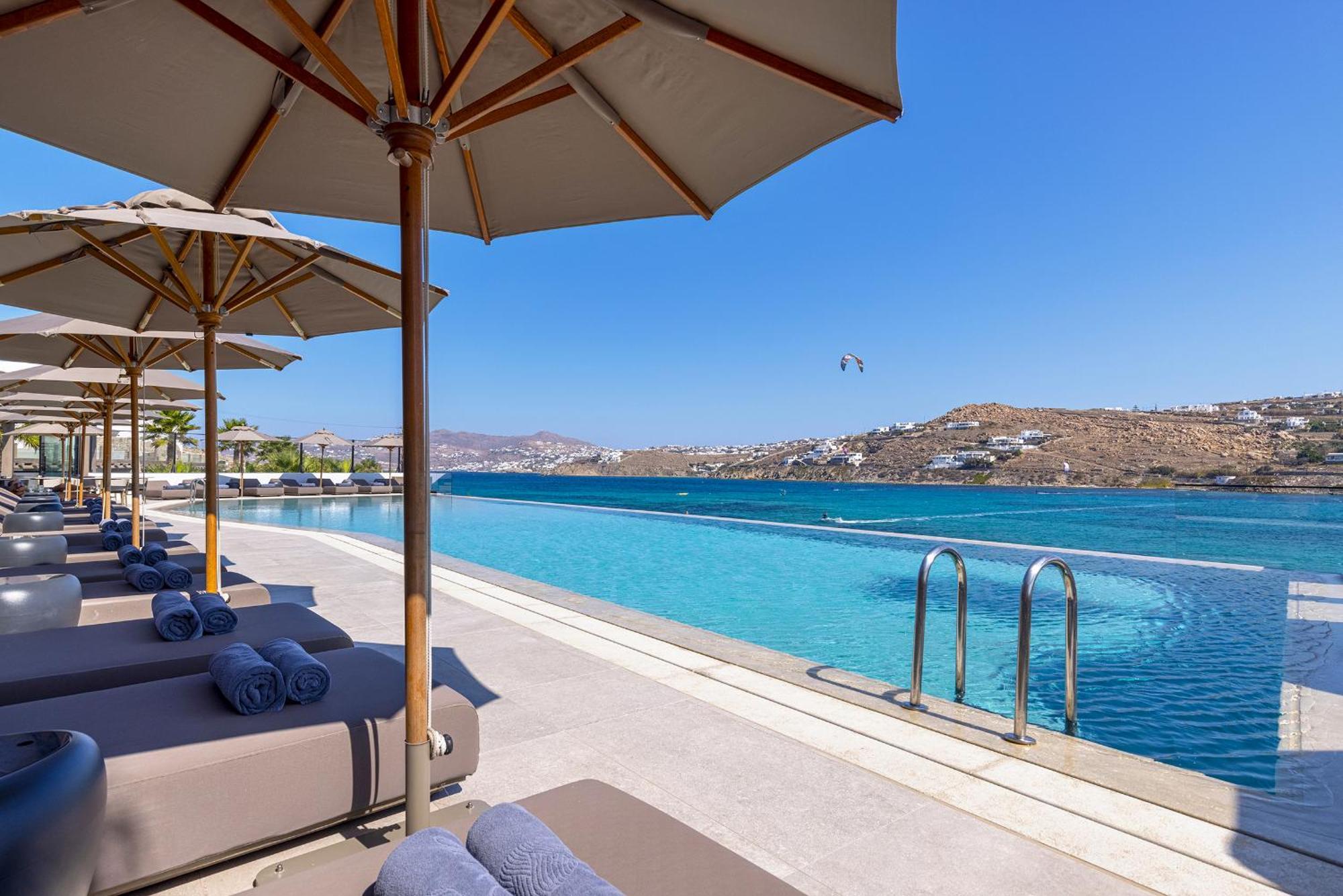 Aeonic Suites And Spa Mykonos Town Exterior foto